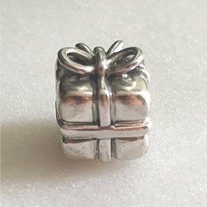 Pandora gift box bead, retired, authentic, sterling silver